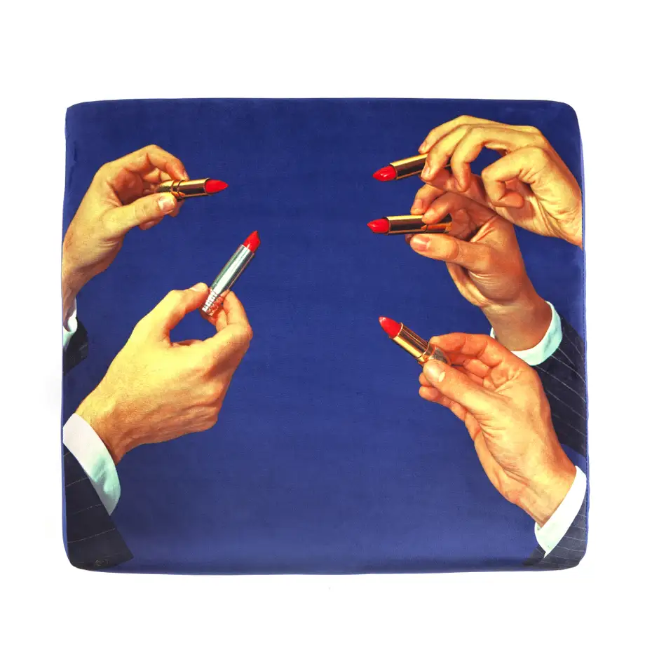 Seletti Toiletpaper Pouf Lipsticks