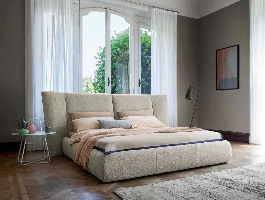 Bonaldo Youniverse Bed