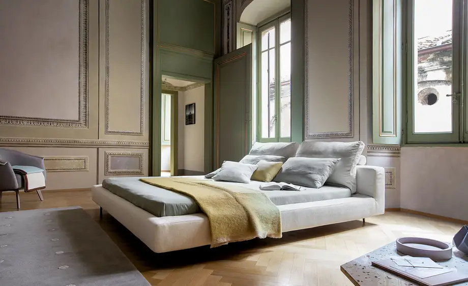 Bonaldo Owen Bed