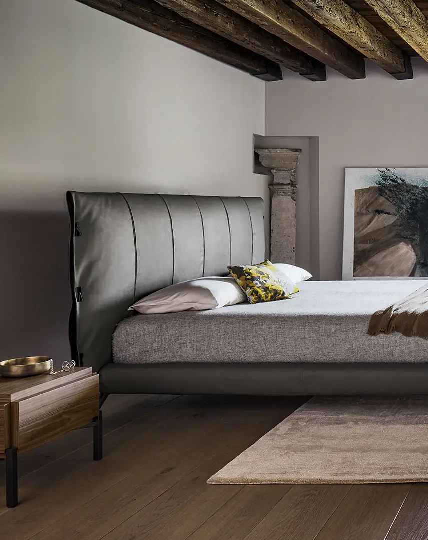 Bonaldo Cuff Bed