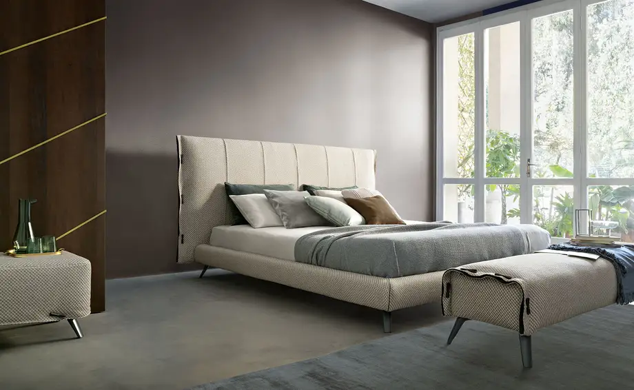 Bonaldo Cuff Bed