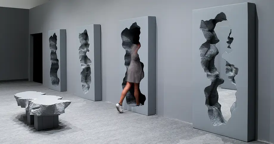 Gufram Broken Mirror