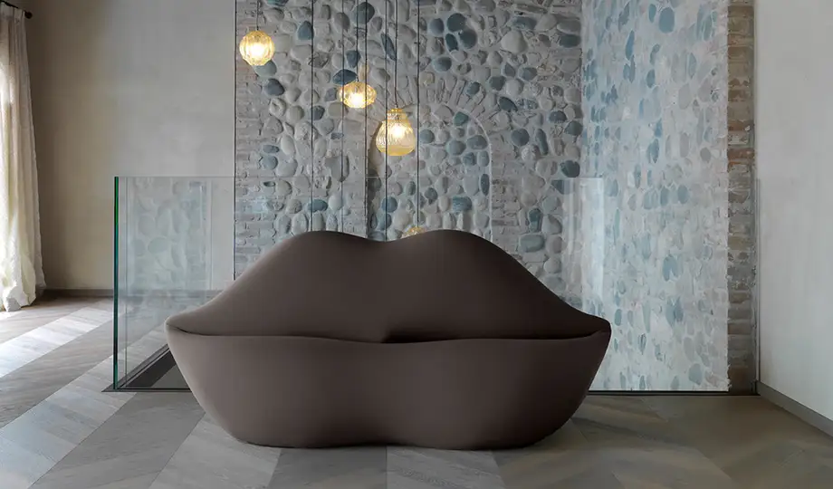 Gufram Bocca Sofa