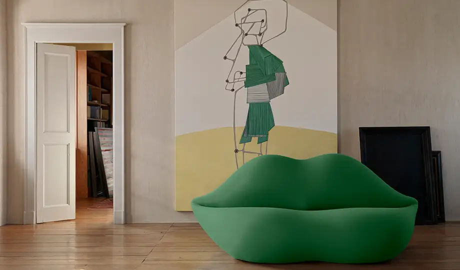 Gufram Bocca Sofa