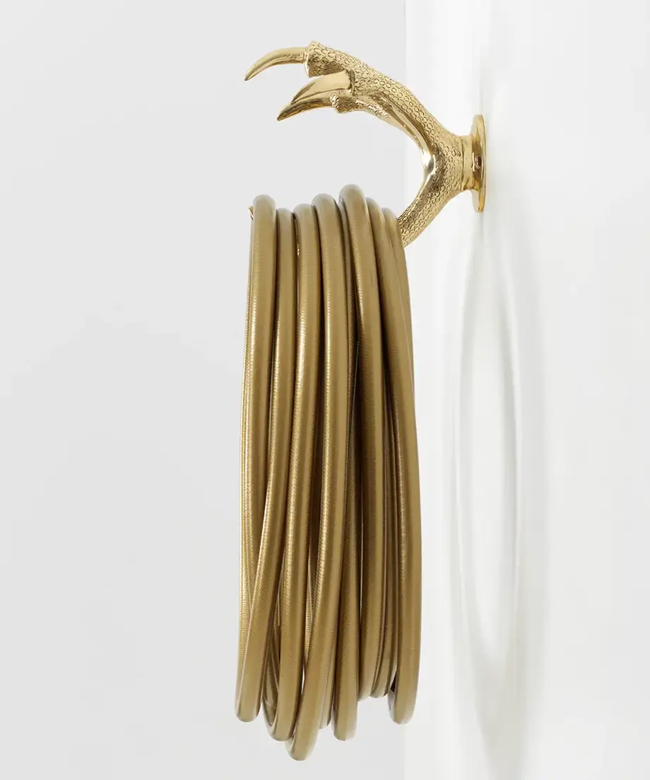Garden Glory Claw Hose Holder