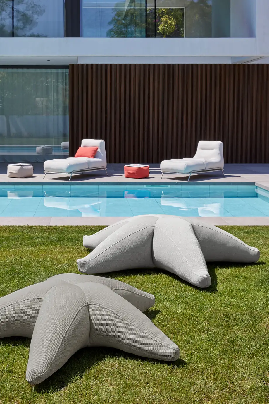 Starfish Pouf XXL