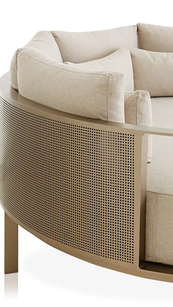 Gandia Blasco Solanas Round Chill Bed