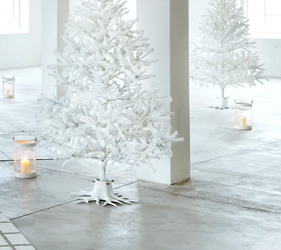 Garden Glory The Root Christmas Tree Stand White