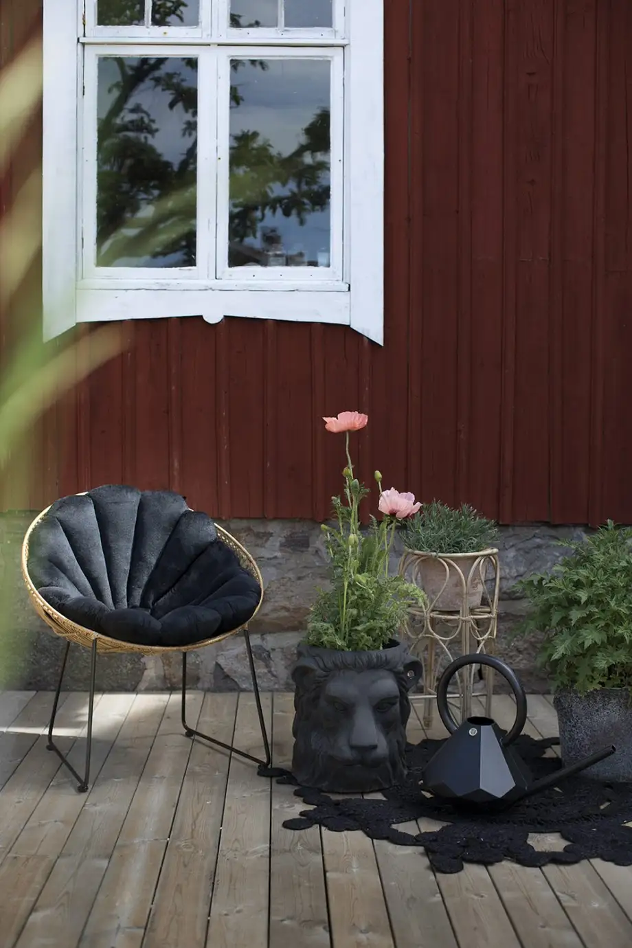 Garden Glory Shell Cushion