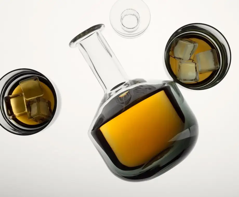 Tom Dixon Tank Whiskey Decanter Black