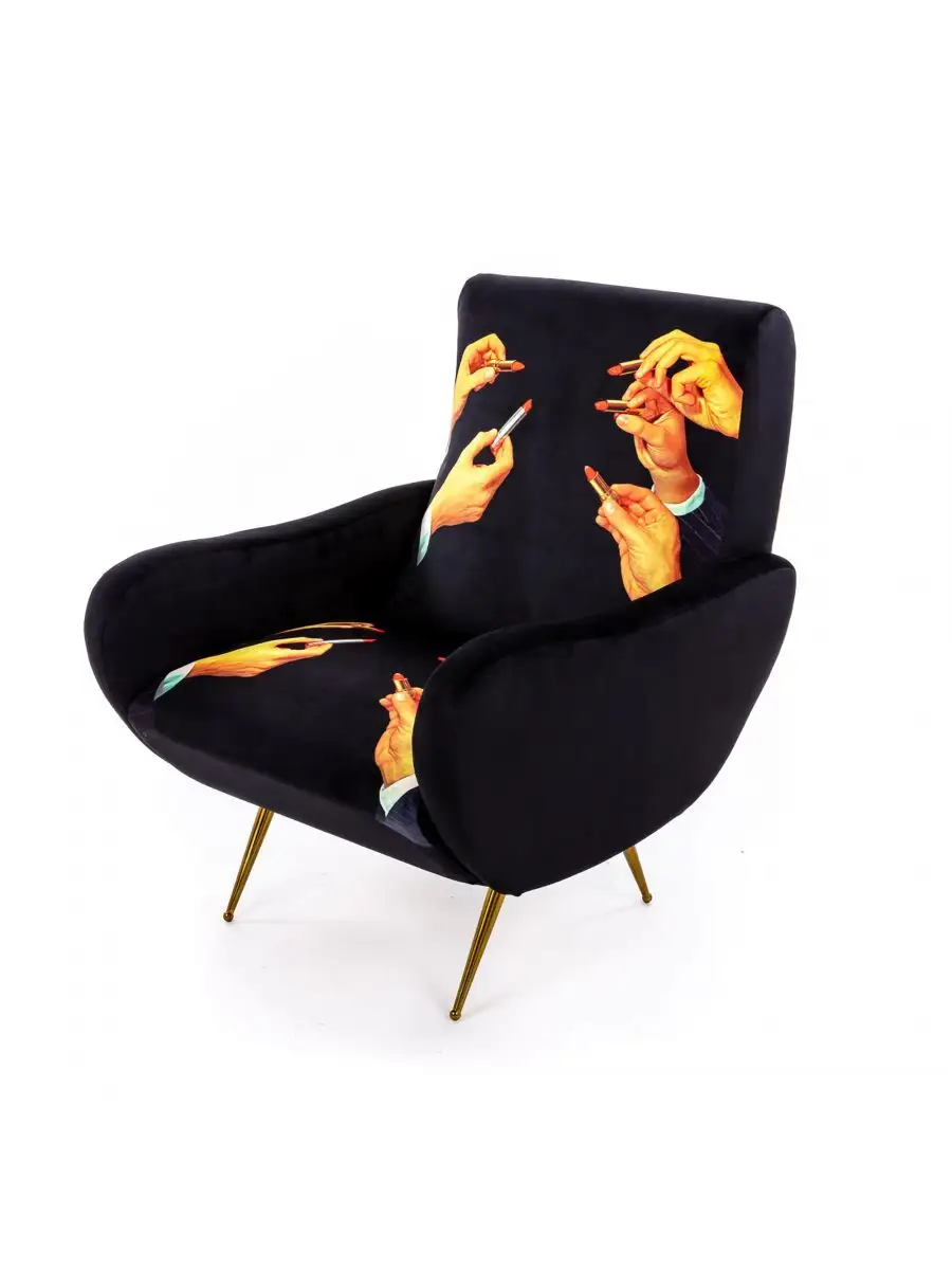 Seletti Toiletpaper Armchair Lipstick Black