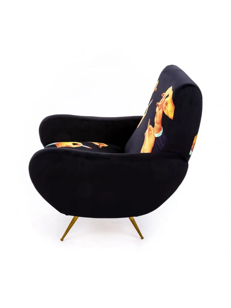 Seletti Toiletpaper Armchair Lipstick Black