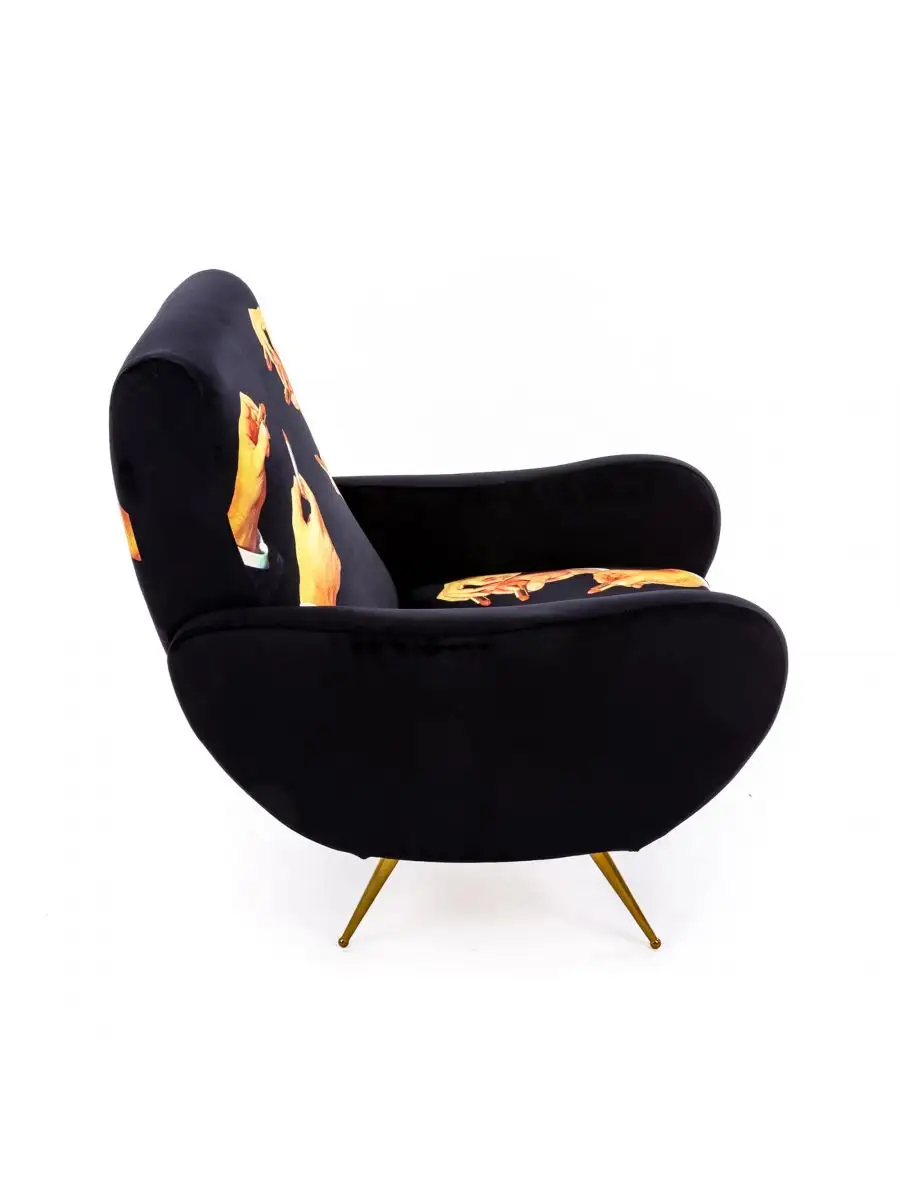 Seletti Toiletpaper Armchair Lipstick Black