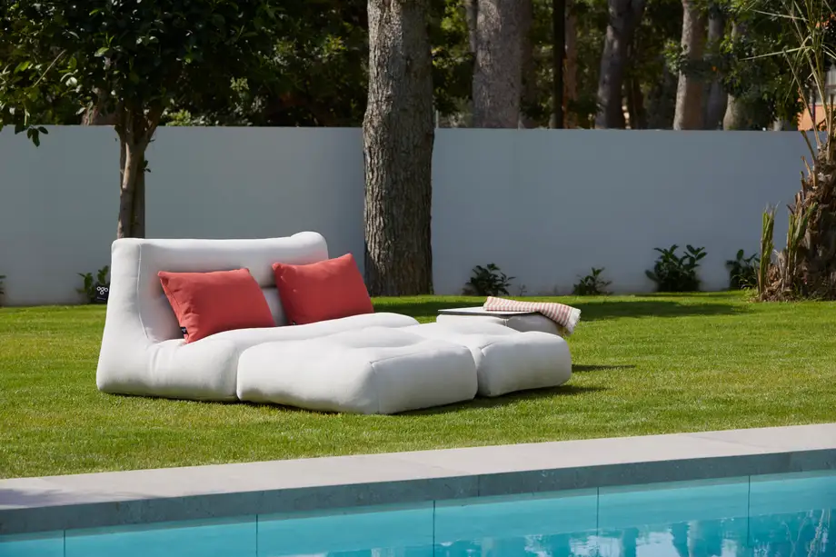 Ogo Sit Pool Seat