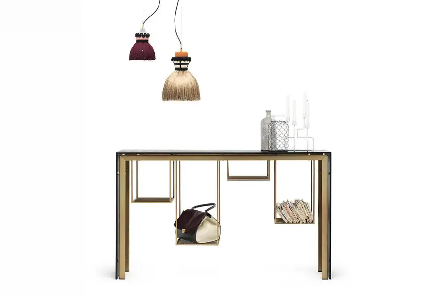 Mogg Tokyo Console