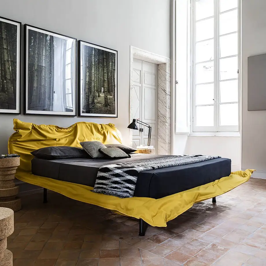 Mogg Big Hug Bed