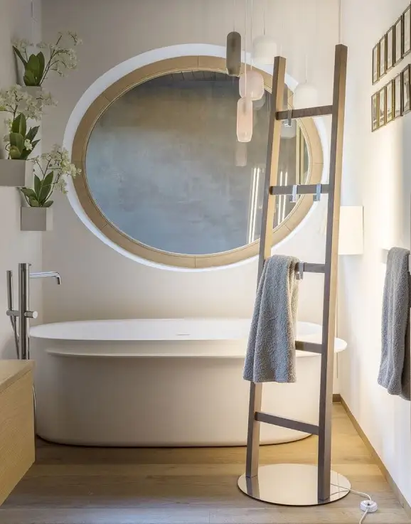 Mogg Alla Scala Coat Hanger Lamp