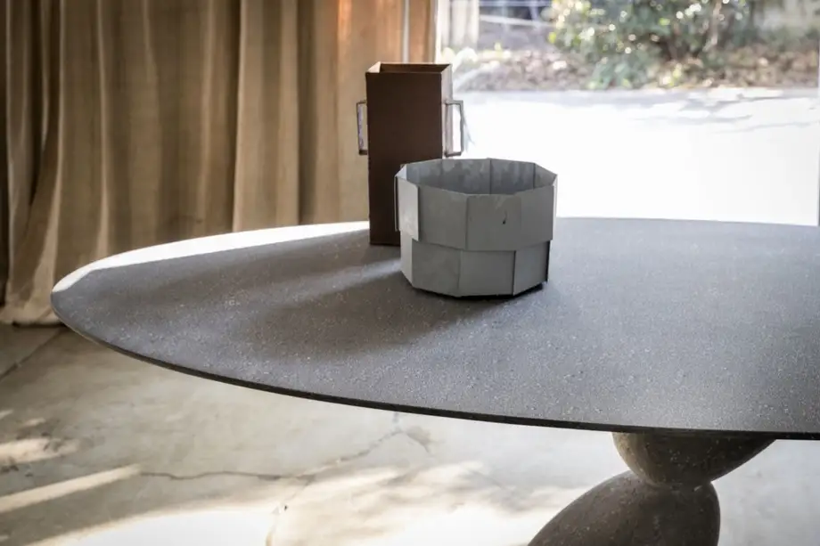 Mogg Matera Table