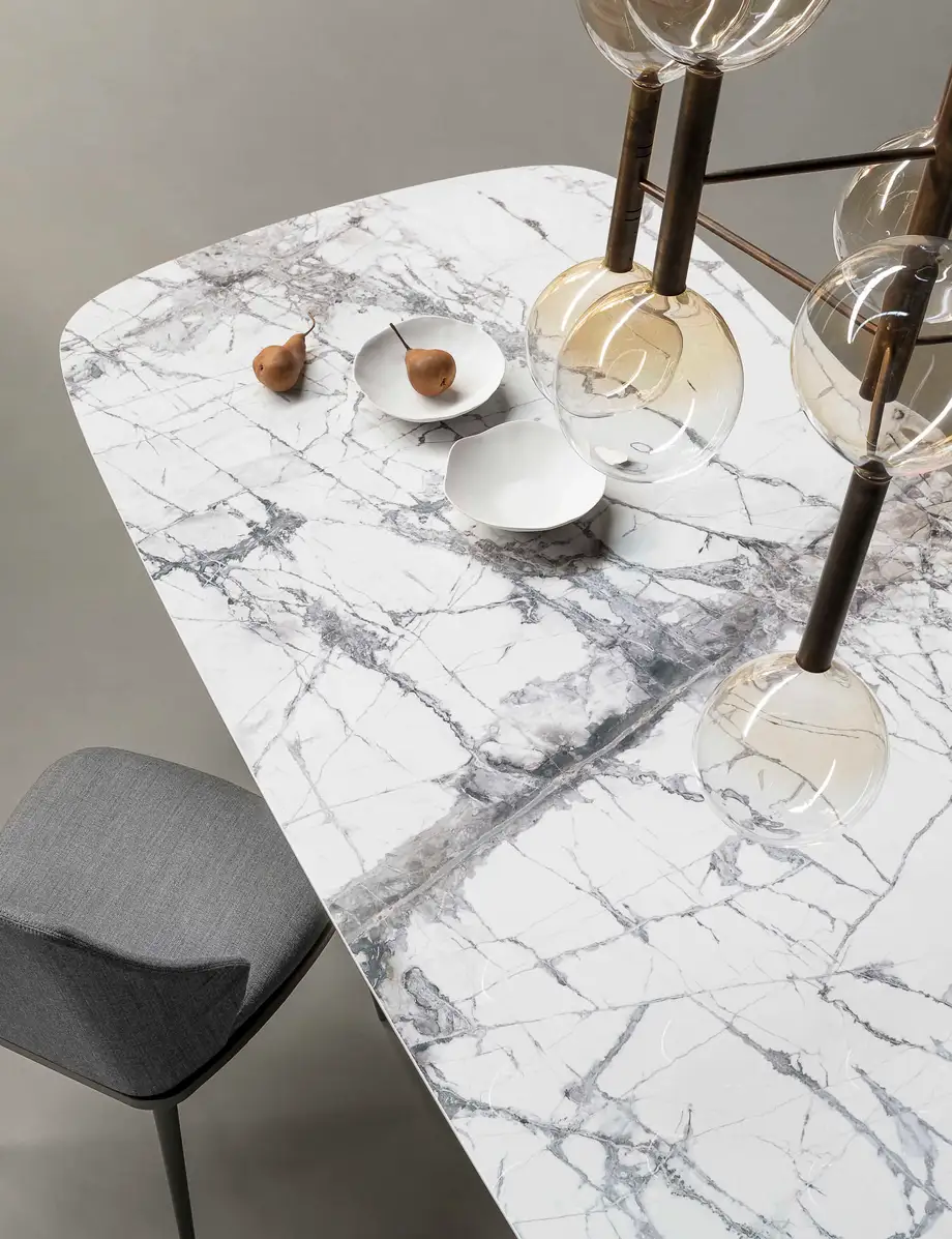 Bonaldo Slot Table