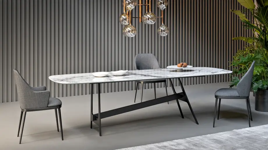 Bonaldo Slot Table
