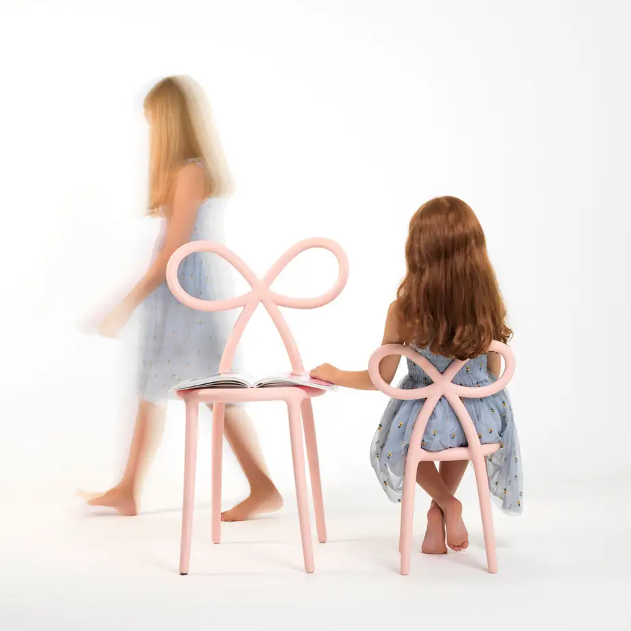 Qeeboo Ribbon Baby Chair