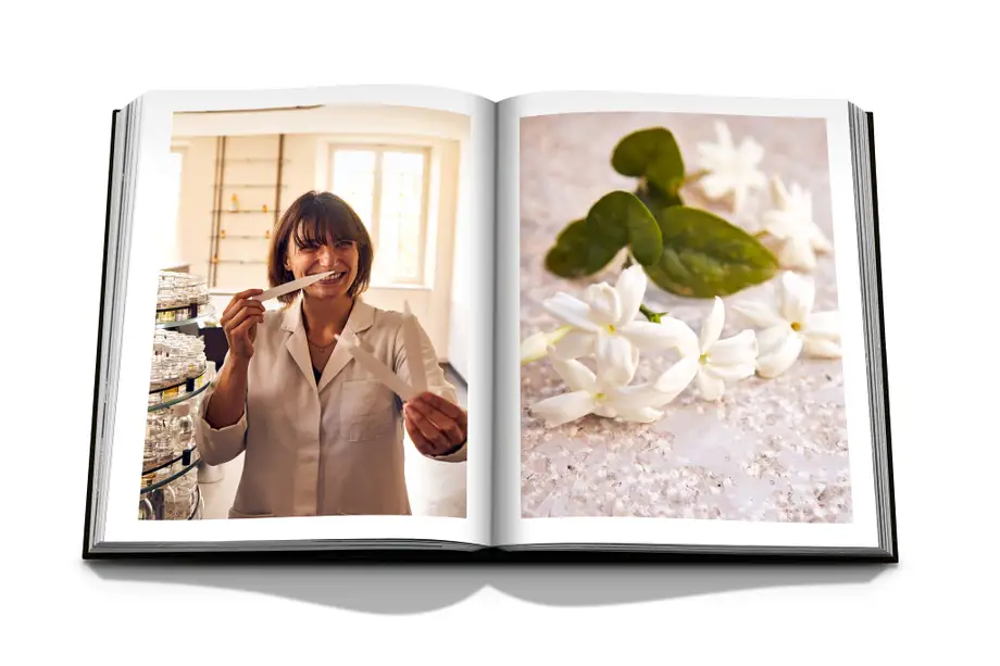 Assouline Louis Vuitton Manufactures