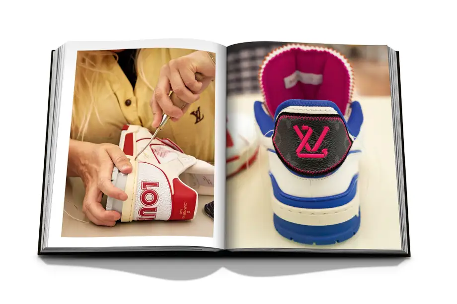 Assouline Louis Vuitton Manufactures