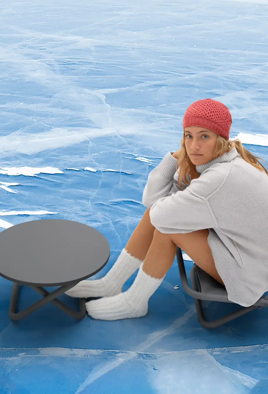 Diabla Trip Low Table