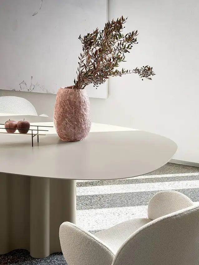 Saba Teatro Magico Table
