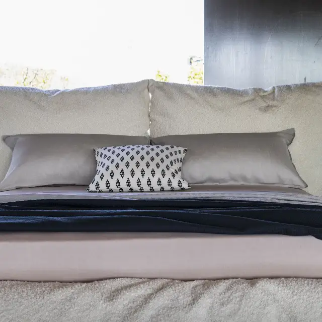Mogg Alba Bed