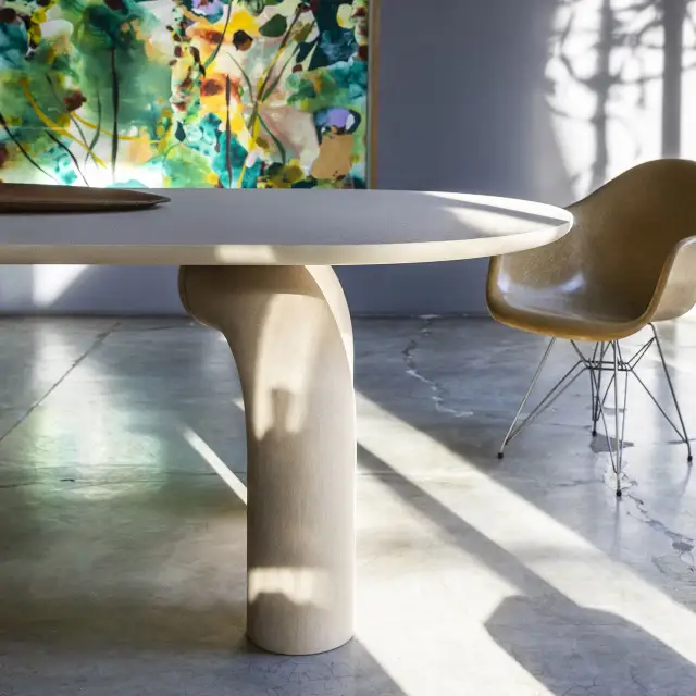 Mogg Elephante Table