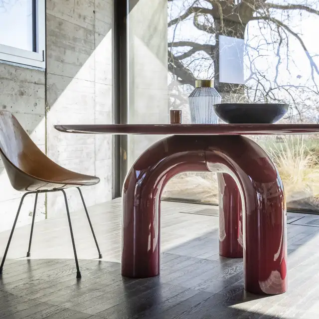 Mogg Elephante Table