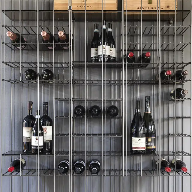 Mogg Metrica Wine