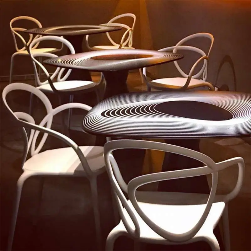 Qeeboo Loop Chair - New Colors!