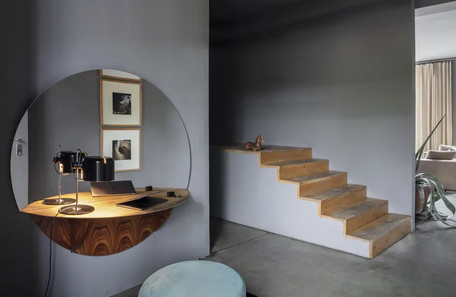 Mogg Brame Mirrors