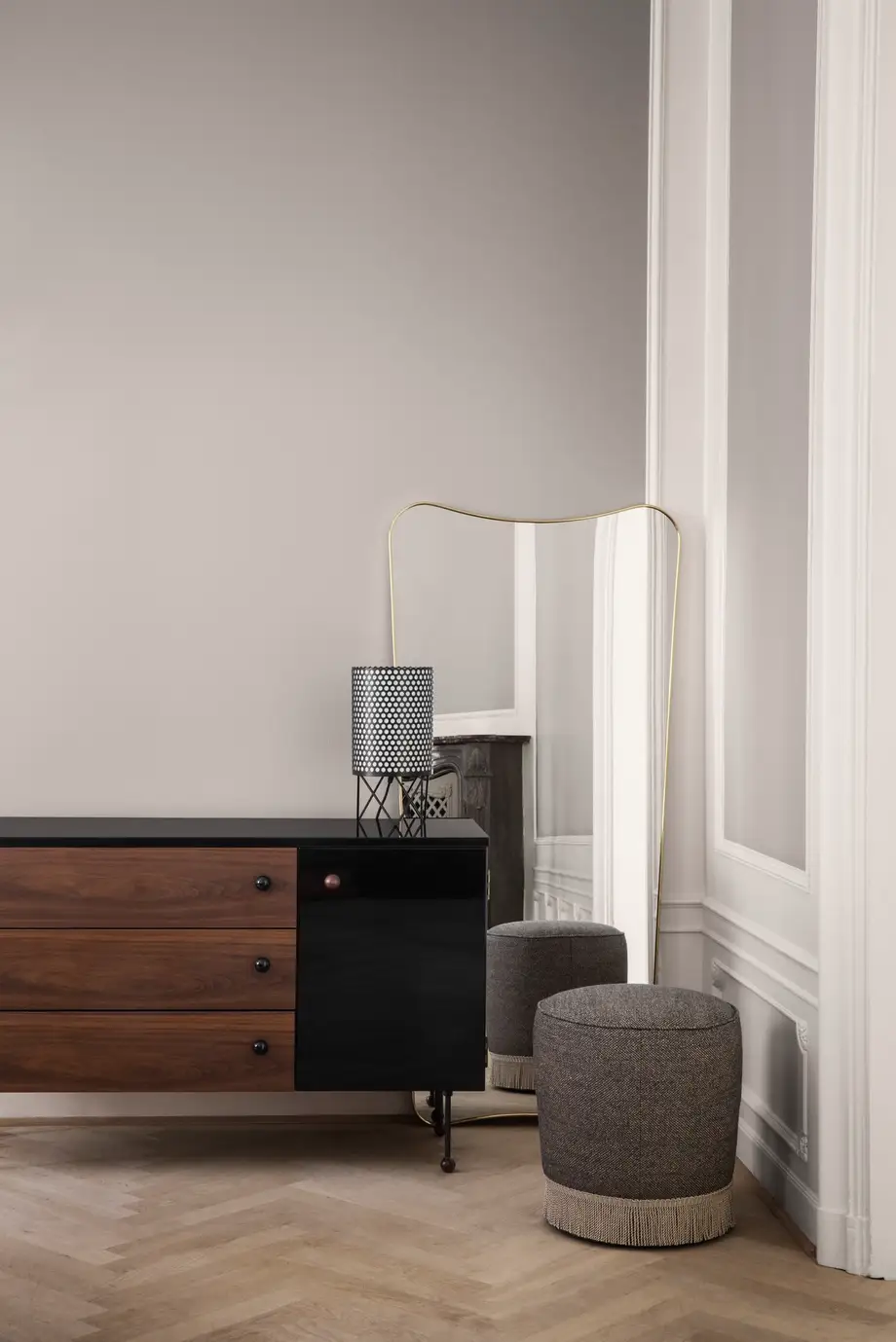 Gubi FA33 Mirror