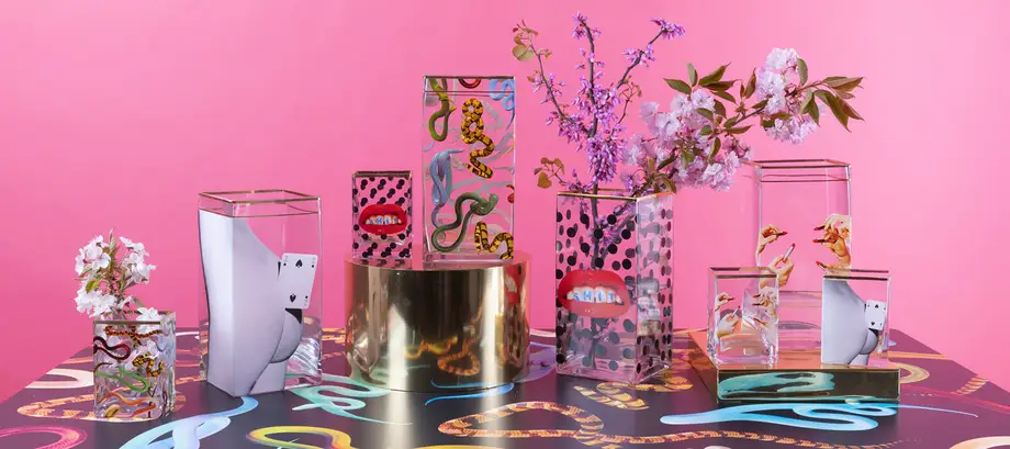 Seletti Toiletpaper Glass Vase Cylindrical Medium Roses