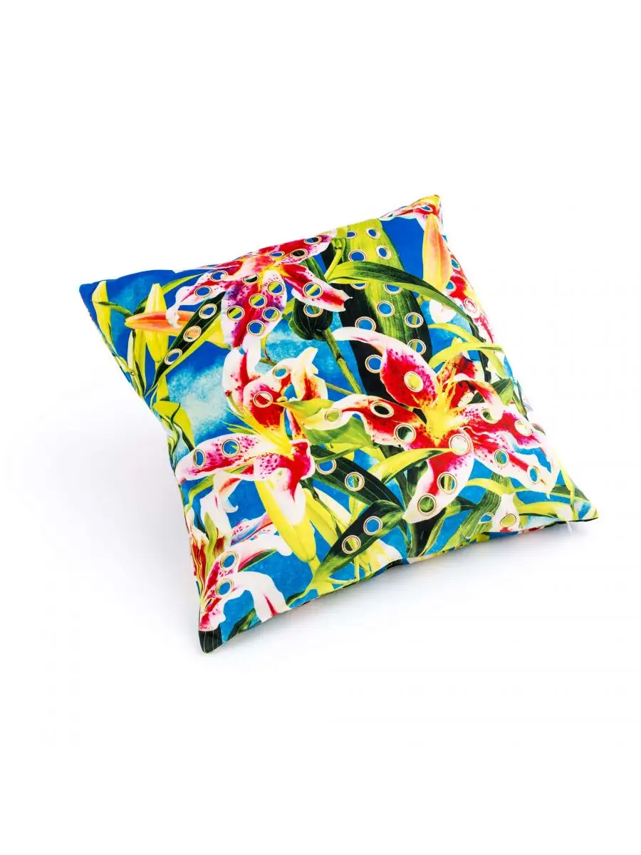 Seletti Toiletpaper Cushion Flower with holes