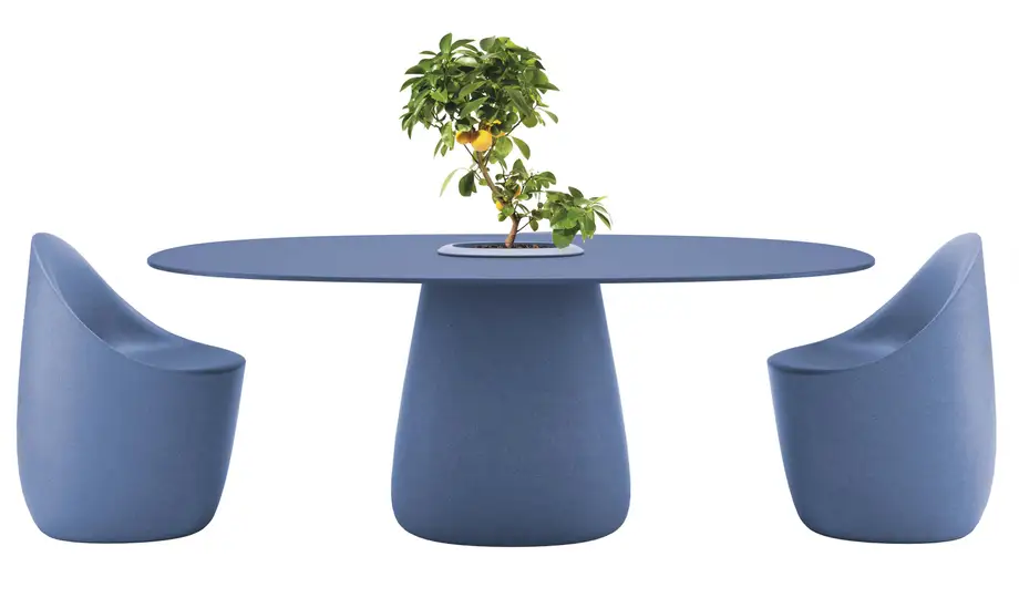 Qeeboo Cobble Bucket Table