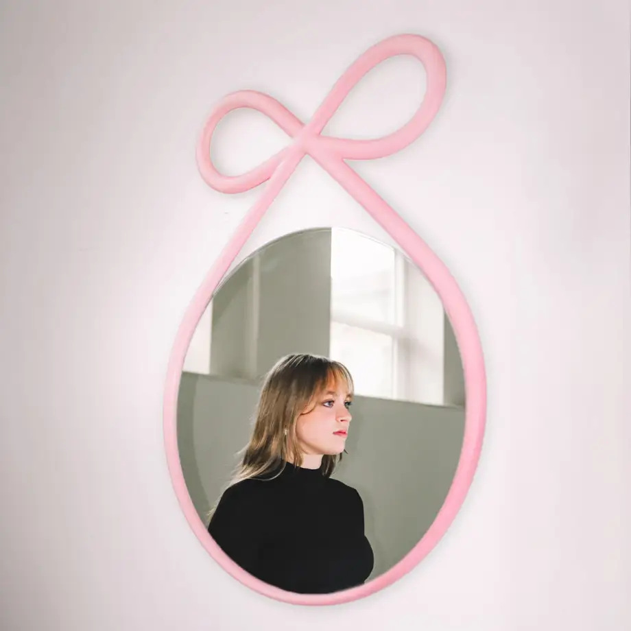 Qeeboo Ribbon Mirror