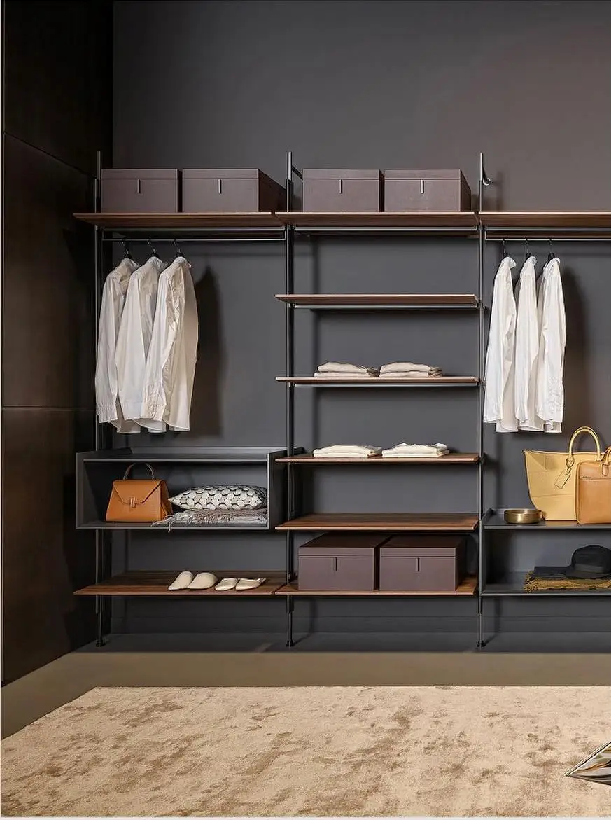 Bonaldo Roll Walk-In Closet