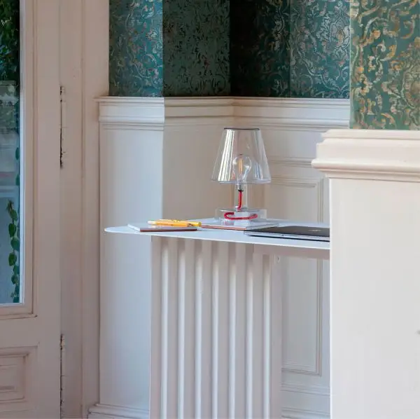 RS Barcelona Plec Desk