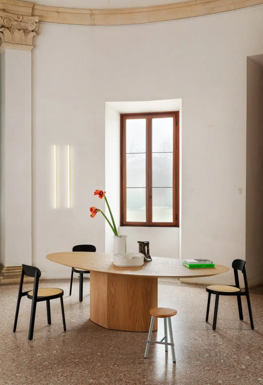 Miniforms Monoplauto Table