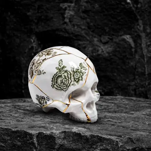 Seletti Kintsugi Skull