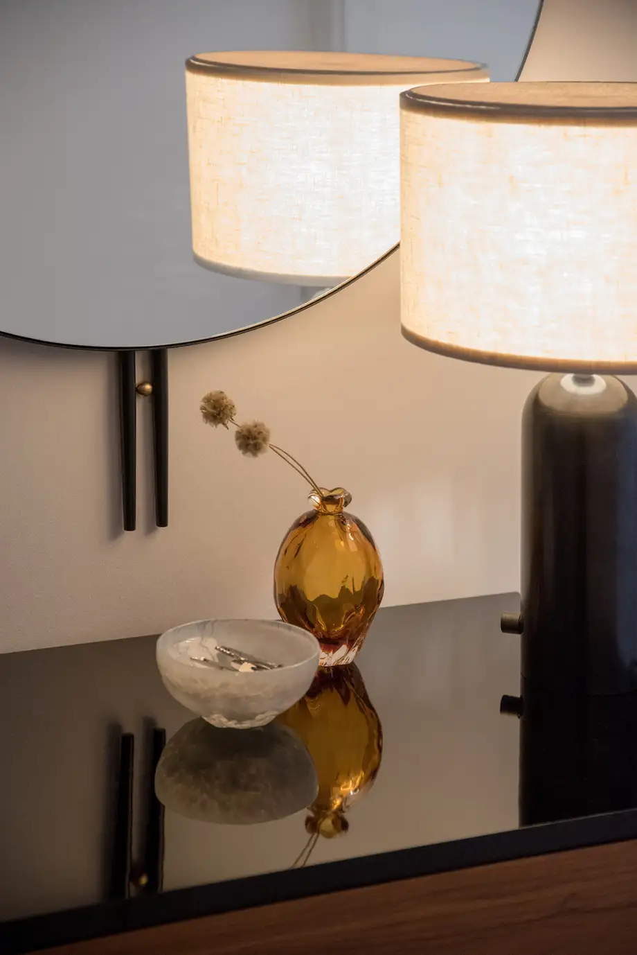 Gubi Gravity Table Lamp