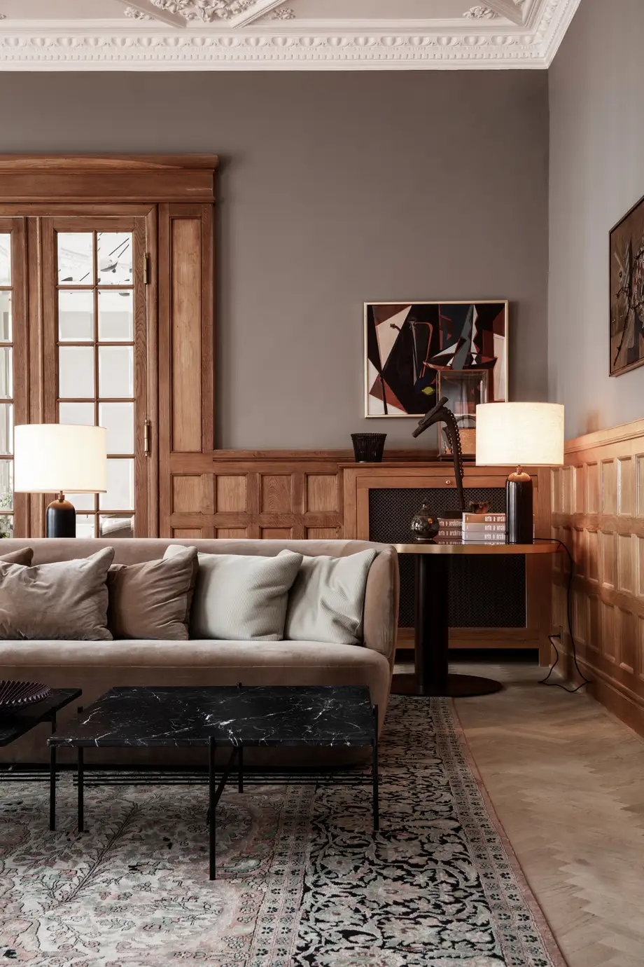 Gubi Gravity Table Lamp