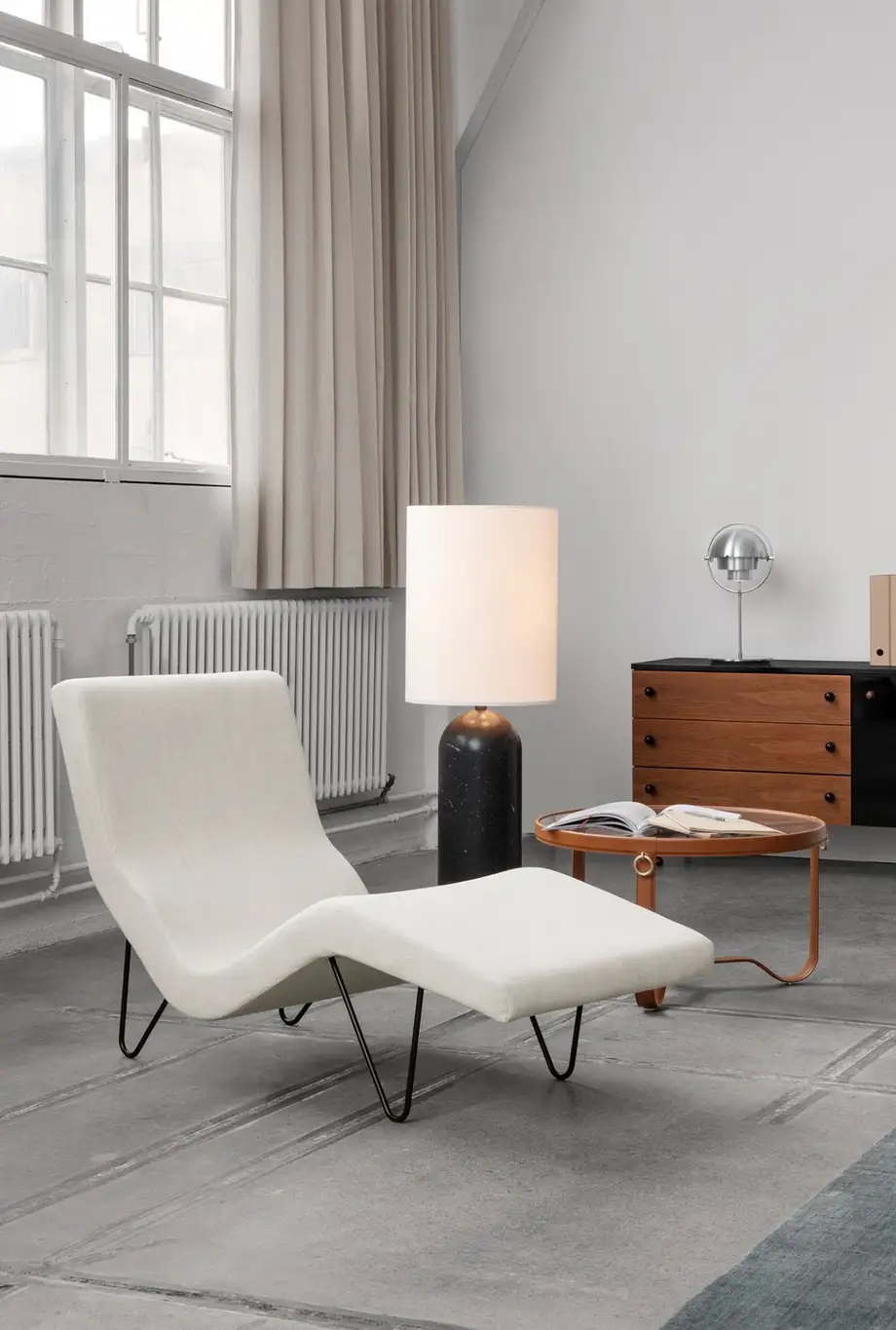 Gubi Gravity XL Floor Lamp
