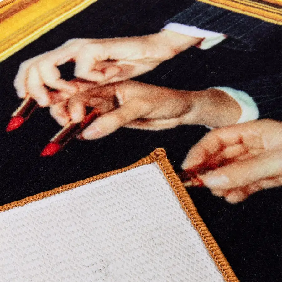 Seletti Toiletpaper Mat Lipstick Black