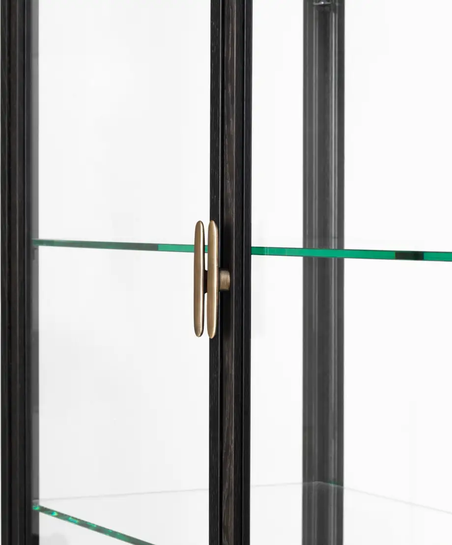Gubi Private Vitrine