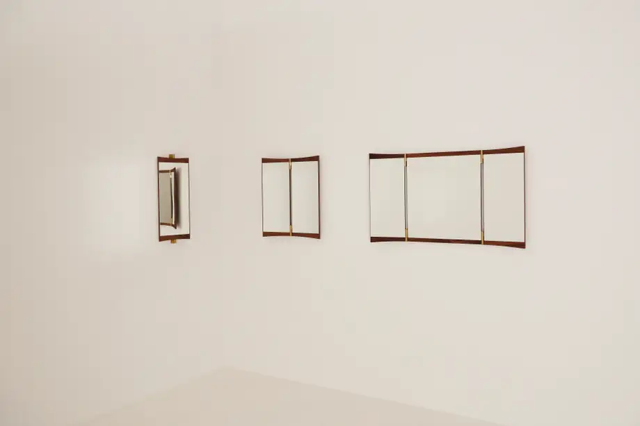 Gubi Vanity Wall Mirror